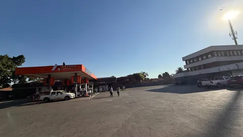 Constance Place  Birchleigh Gerke St, Birchleigh, 62 Koedoe Avenue has a RetailOffice Space Available To Let External Images Internal Images (4)